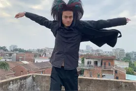 广东少年罗福兴，一手创办“杀马特家族”，婉拒富婆追求后来如何图片