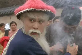 国产版圣诞老人又来了！徐锦江晒图聊洋节，网友：到底是文化人图片