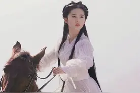 女明星骑马剧照~各有各的风格图片