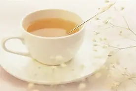 蜂蜜可以每天喝吗？泡蜂蜜水的正确方法？喝蜂蜜的最佳时间图片