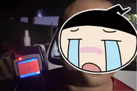 南海一男子叫代驾无人接单！40分钟后，他决定自行开车，被交警查获了图片