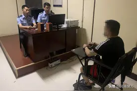 暴雨中的河南公安力量丨新乡县警方破获一起假借防汛救灾名义实施的诈骗案图片