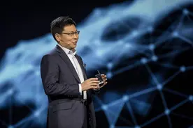 余承东微博评论区沦陷图片