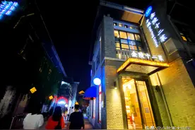 探访夜幕下南京城最具特色的1912民国建筑街区图片