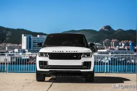 带你看揽胜创世加长版，5.2米车长+V8引擎，外观霸气男人的梦想车图片