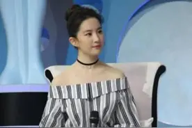 刘亦菲的“仙女坐”彻底火了！一双腿拧成麻花状，网友：模仿不来图片