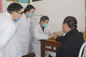 桑树的嫩枝条，是一味常用的中药，可用于高血压、风湿类风湿图片