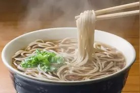 不管煮啥面条，牢记“3要2不要”，面条不粘不坨又筋道，太实用了图片