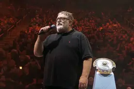 G胖：一个游戏打得菜，却又让无数高端玩家疯狂“剁手”的男人图片