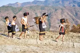 库基族：自称中国人的印度人，拒绝与印度联姻，不学印语不过印节图片