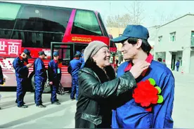 为什么很少看到新疆西藏的人出去打工，而四川河南却遍布全国？图片