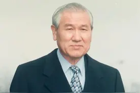 韩国前总统卢泰愚去世，曾到山东“寻根问祖”图片