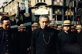 杜月笙最凶狠门徒，欺师灭祖恶贯满盈，尽其一生从未背叛杜月笙图片