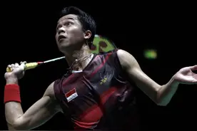 印尼传奇球星陶菲克卷入10亿腐败案？本人：我只是负责给上面递钱图片