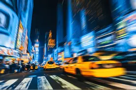 货拉拉终于道歉！创始人曾是职业赌徒，用户和司机们正在逃离图片