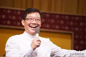 相声《向领导汇报》大兵和赵卫国搭档太有包袱了，笑点不断图片