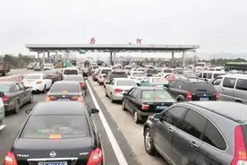 岱黄高速严重制约了黄陂的发展，收费站何时才能彻底拆除？图片