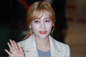 韩国女团AOA小姐姐机场照片图片