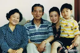 《夺子战争》24年后重播，三位老戏骨作古，朱茵自嘲年轻时演坏人图片