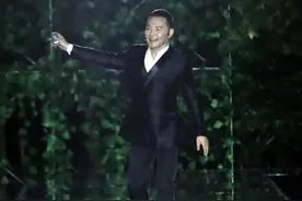 2021宋韵文化节上毛戈平大师的美妆秀图片