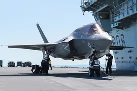 被击落的？F35坠毁果然不简单，英军突然爆料：俄空军就在附近图片