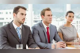 面试：把一斤糖溶于一斤水中，加起来是几斤？上海女子高智商分析图片