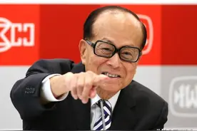 身价超6000亿元！李嘉诚公开承认的“三儿子”，究竟是谁？图片