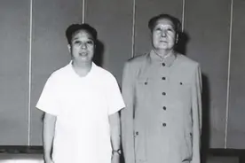 他17岁就给毛主席站岗，43年如一日，是毛主席最忠诚的卫士图片