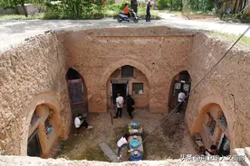 实拍河南农村地坑院，一场暴雨过后，看雨水都流到哪里去了图片