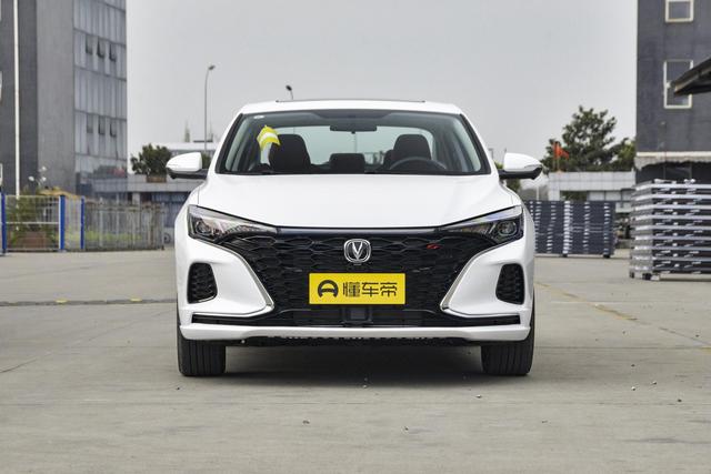 为何说买长安逸动PLUS要选1.4T，多花1万上顶配，值吗？