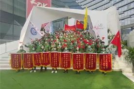 亲人们，我们平安回来了！图片
