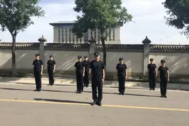 【实战大练兵】擒敌拳训练常抓不懈 蒲城出入境别样风采图片
