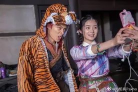 还记得《芈月传》里的少年芈月吗？她现在长这样图片