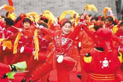 2020年中秋国庆晚会 2020年中秋国庆晚会节目单(图80) 2020年中秋国庆晚会 2020年中秋国庆晚会节目单(图80)