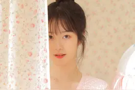 犹抱琵琶半遮面，眼神迷离惹人怜图片