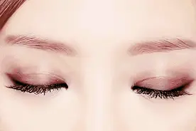 很多患者会问割双眼皮、开眼角，对眼睛有没有影响?图片