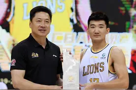 孙铭徽发声送别李春江，北京首钢辟谣，孙铭徽基本会继续留队图片