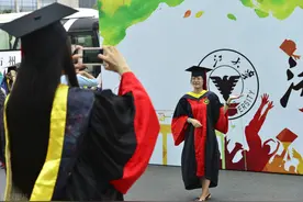 中国顶级大学毕业生留学最喜欢的海外名校：清北人大VS复交浙南图片