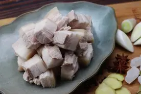 炖肉炖排骨，3味料不能放，保证满满肉香，原汁原味，不柴也不腥图片