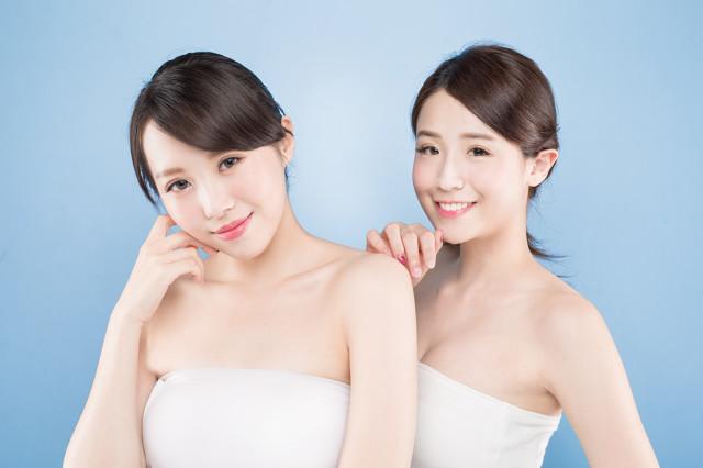 孕妇可以用润唇膏吗 孕妇可以用润唇膏吗?会不会有副作用? 孕妇可以用润唇膏吗 孕妇可以用润唇膏吗?会不会有副作用?