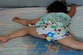 妈妈，我刚才做梦在找厕所图片