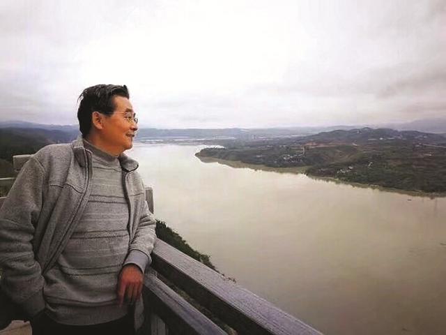 十堰一名官员退休后的别样生活 用诗诠释大美十堰