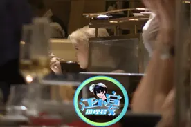 蒲巴甲新恋情疑曝光！与金发美女餐厅吃饭后，同回酒店休息图片