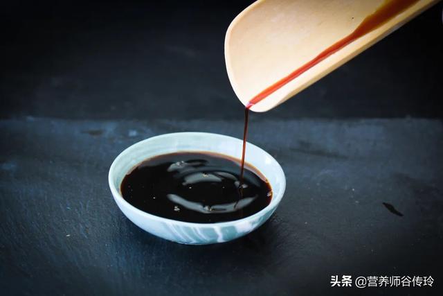 看了近百款酱油，这11款最值得推荐