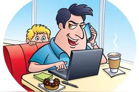 搞笑段子：骗子遇到老伯，老伯装傻回答把骗子气疯了图片