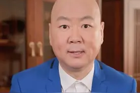 54岁郭冬临直言绝不会出轨，皱眉自嘲没人爱，妻子身份至今成谜图片
