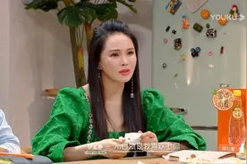 我们恋爱吧3：女四一撩三，失恋三人组互相安慰图片