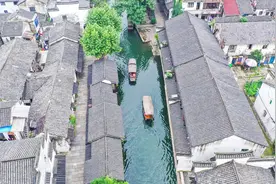 南浔乌篷船 乐悠悠图片