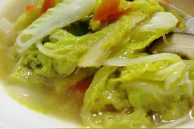 家常素食：上汤娃娃菜，简单几步就能做出鲜味可口的家常菜图片