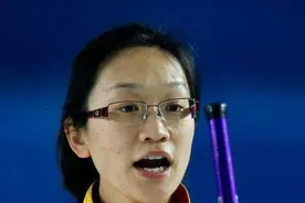 周妍：“冰城”绽开的冰壶之花图片